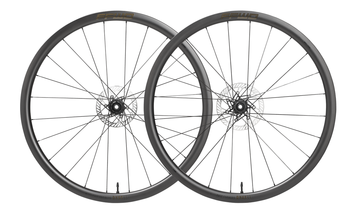 DT240Sハブ RYOT33 FFWD ディスクカーボンホイールセット 【公式通販】 ディスクカーボンホイールセット DT240Sハブ RYOT33 FFWD パーツ